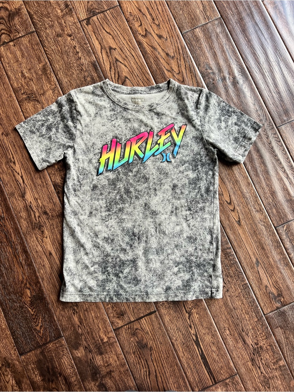 Hurley Gray Acid-Wash Tee with Rainbow Logo